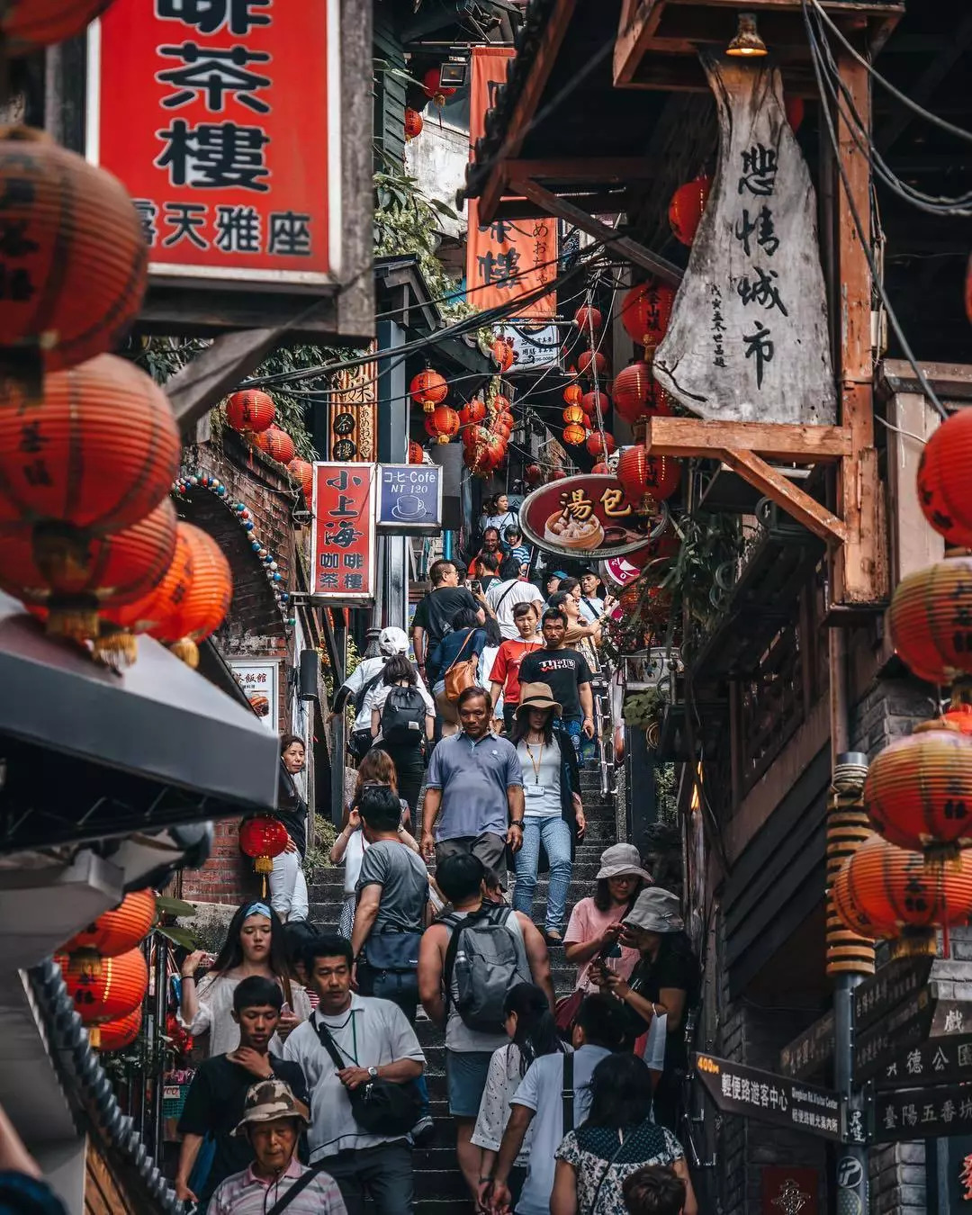 探索特色小店，大力灯最新款隐藏在小巷中的宝藏