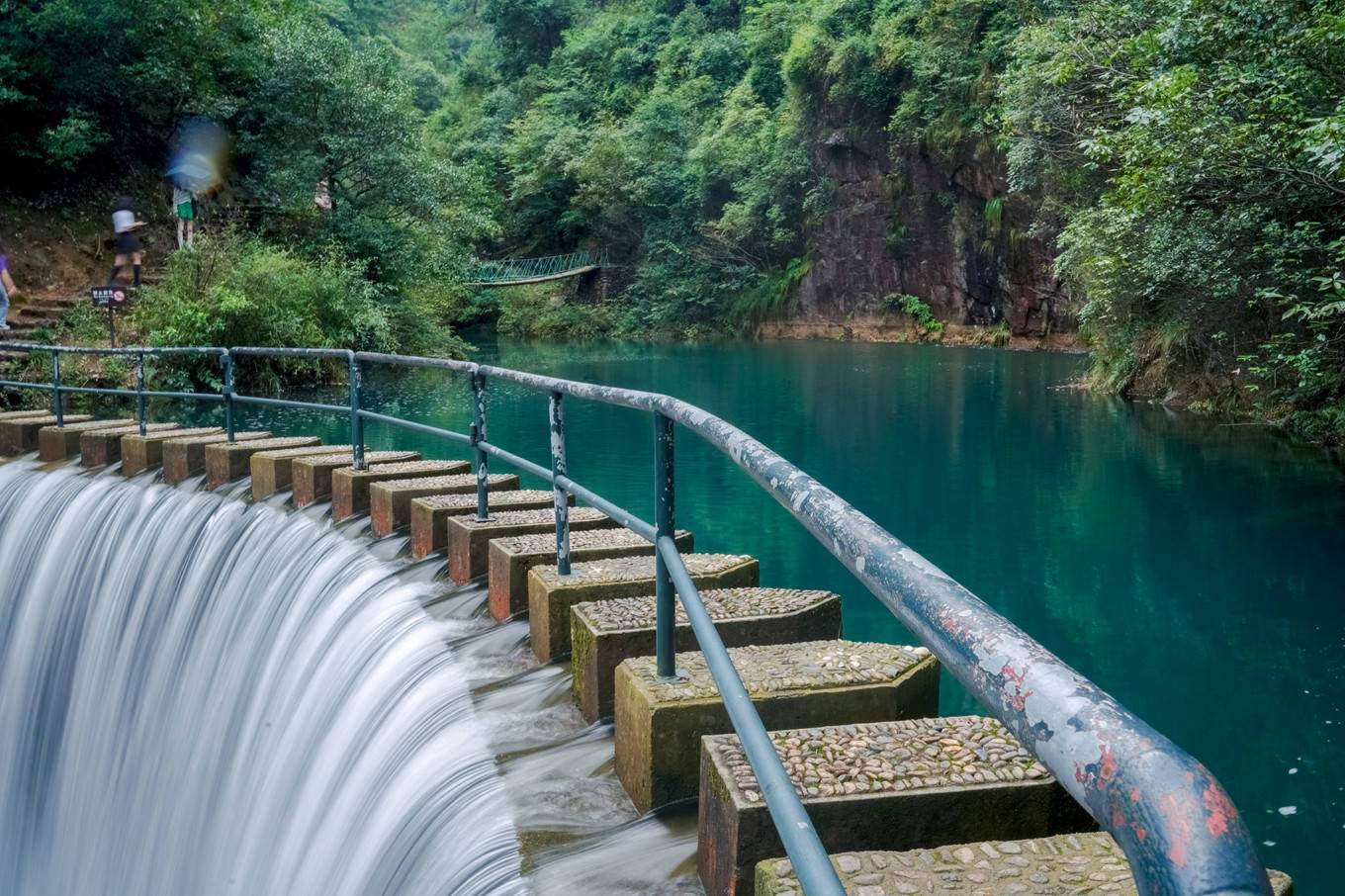 巴安水务最新动态,自然美景的探索之旅