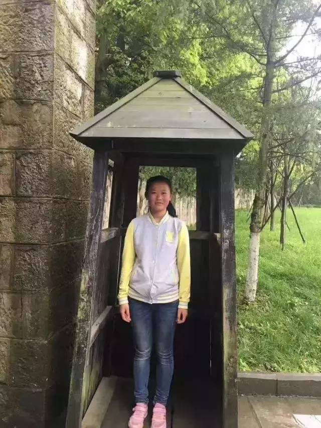 大连失踪女孩最新消息揭秘，神秘小巷小店成关键线索？