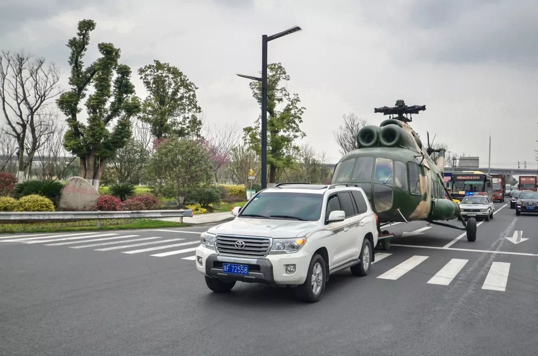 中山叉车招聘最新动态,启程招聘,共探自然美景之旅