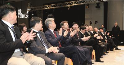 领略未来科技魅力,2008年明星高科技产品引领生活变革