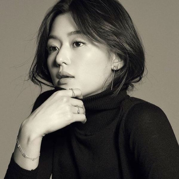 全智贤最新图片,日常小确幸与友情交织的温暖时刻