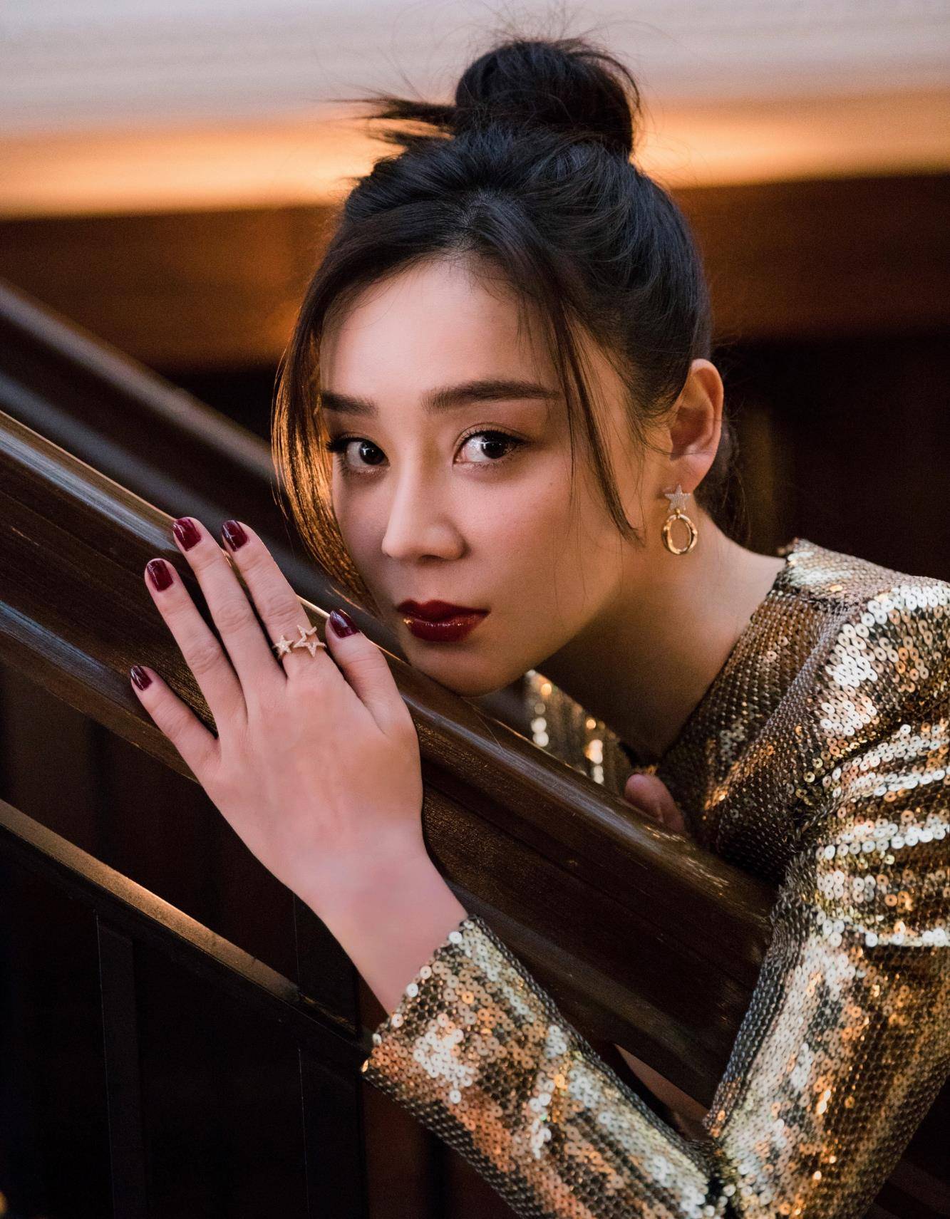 袁姗姗最新照片,美出新高度!