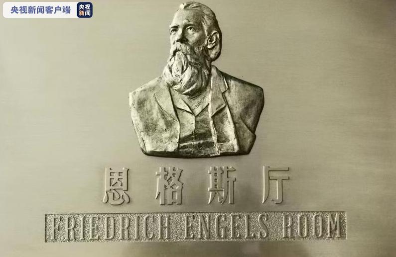 最新Q头像,时尚表达还是个性宣言?