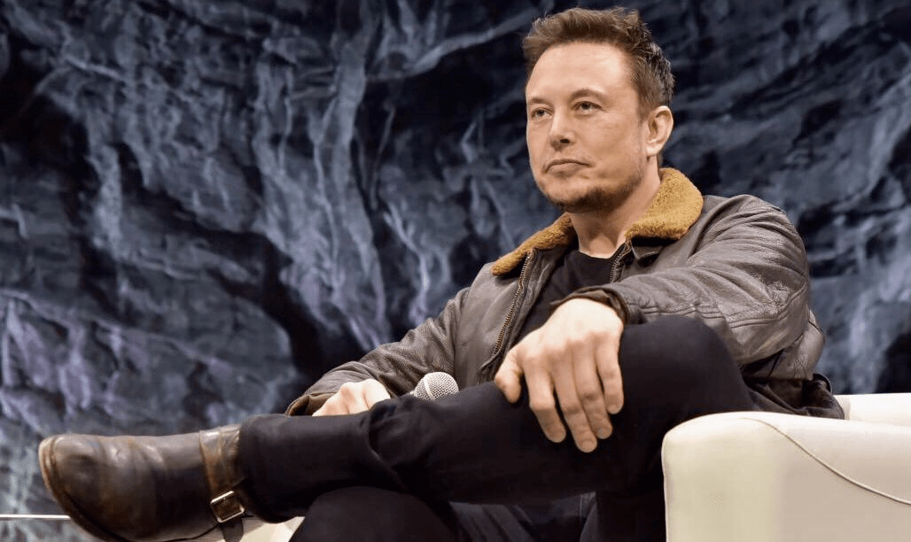 马斯克最新采访背后的故事与独特小店探索之旅揭秘