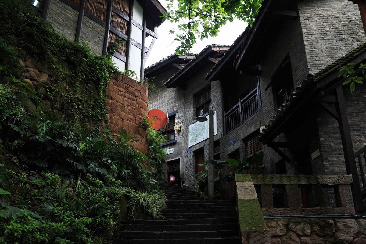 揭秘最新版框架,小巷特色小店的独特魅力与隐藏瑰宝