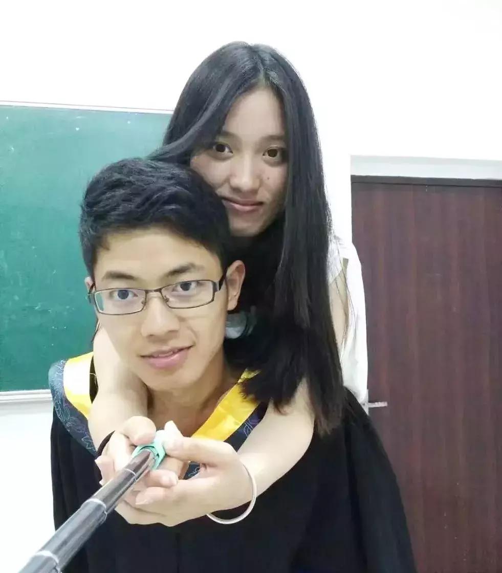 时尚浪漫婚纱最新图片,潮流与爱情的完美交融