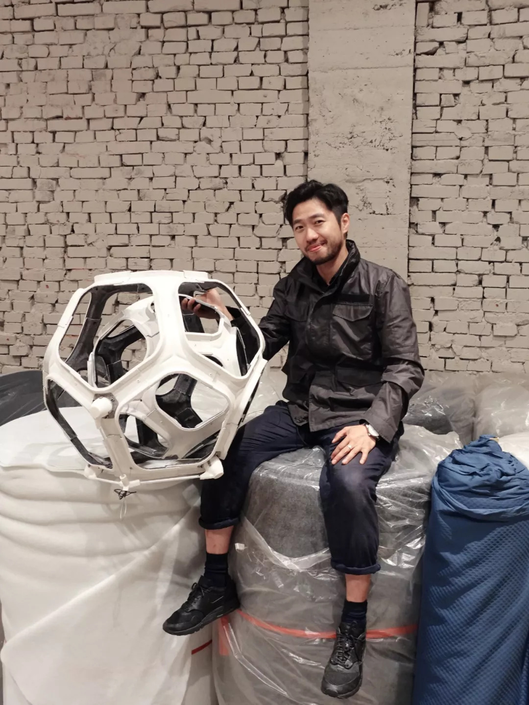 薛佩洁张政雄最新照片,展现学习变化的魅力与自信的光辉